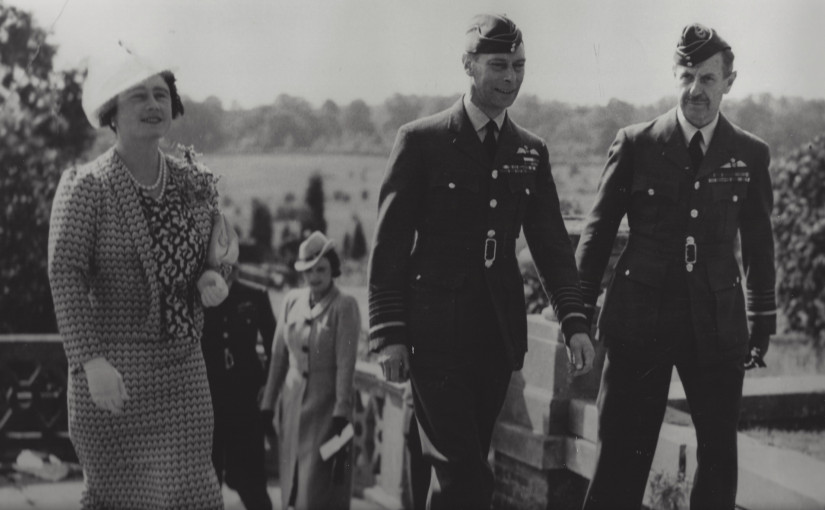 Black and white photograph of Dowding, George VI and Queen Elizabeth at RAF Bentley Priory in September 1940